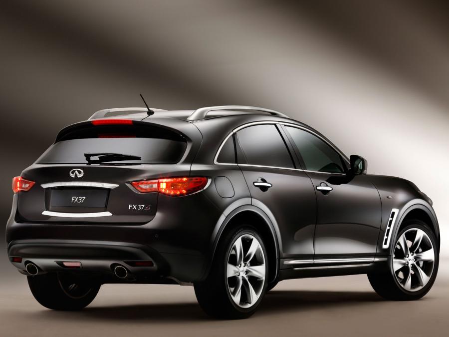  Infiniti FX37 S 2008 года  (EU) (фото 15 из 16)